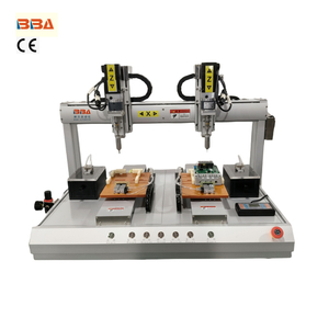 Robot de fixation BBA Auto Vis avec mangeoire à deux vis et têtes de tournevis double pour un ensemble simultané à deux vis