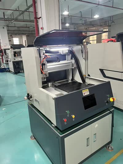 Residise_400x533_5431732082333_.pic