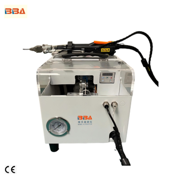 Outil de fixation à vis électrique doté d'un système de rétroaction intelligent utilisé dans les tâches de maintenance automobile