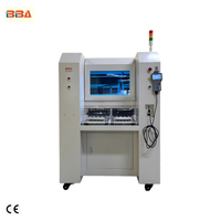 Machine de projection de glace sèche automatique de type armoire pour l'ébavurage et l'ébavurage Machine de nettoyage de glace sèche entièrement automatique Équipement industriel d'ébavurage de glace sèche